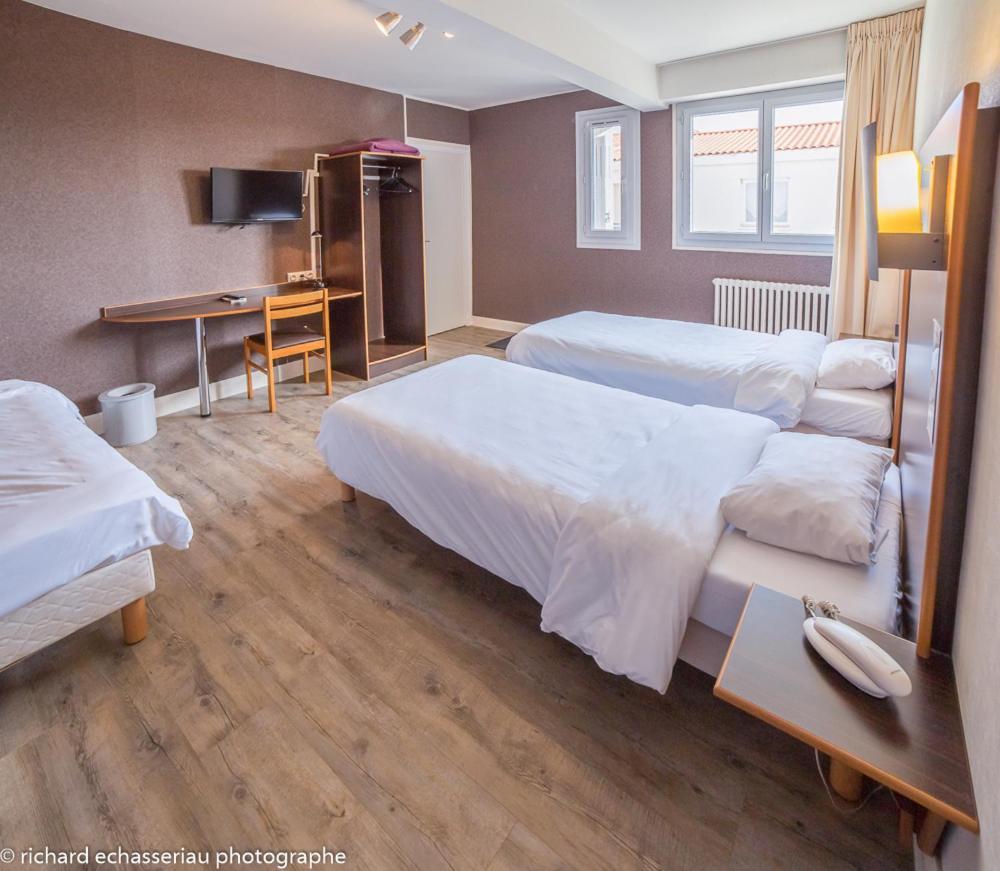 Hotel De La Vendee La Roche-sur-Yon Kültér fotó